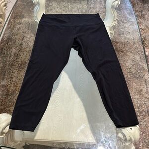 LULULEMON BLACK ALIGN 25” leggings size 16